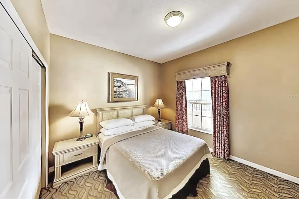 Entire 3-br Minutes From X8 Hot Tub 2204 Appartement Orlando